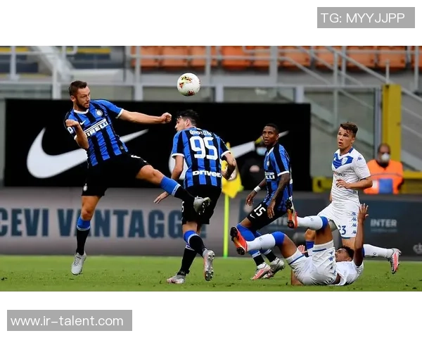 探寻世界顶级足球运动员成长历程与技战术风格特点深度解析全面展示